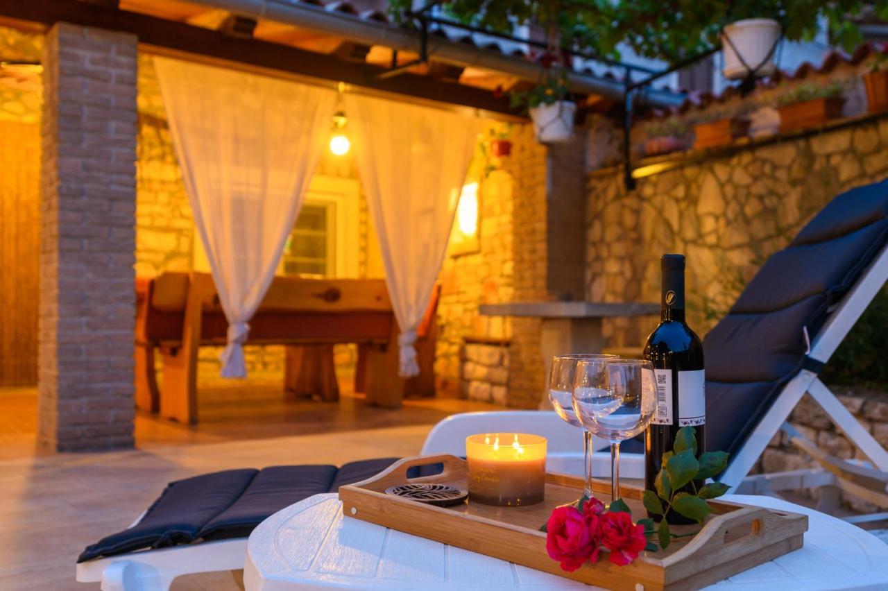 Rustic Istrian House Varesco Krnica Luaran gambar