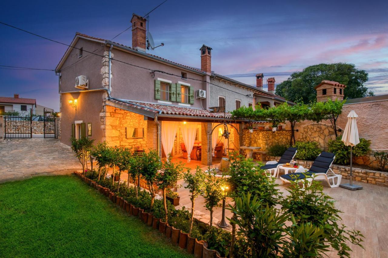 Rustic Istrian House Varesco Krnica Luaran gambar