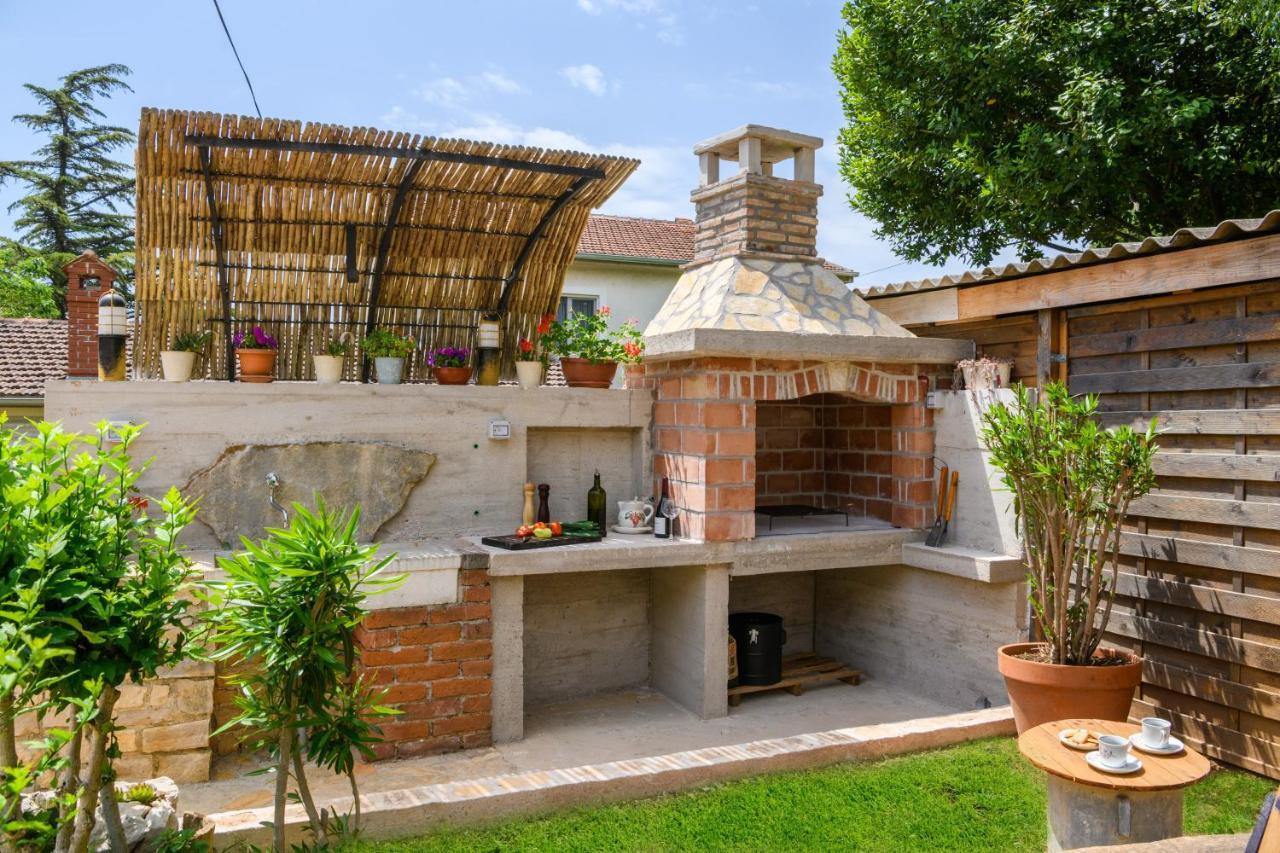 Rustic Istrian House Varesco Krnica Luaran gambar