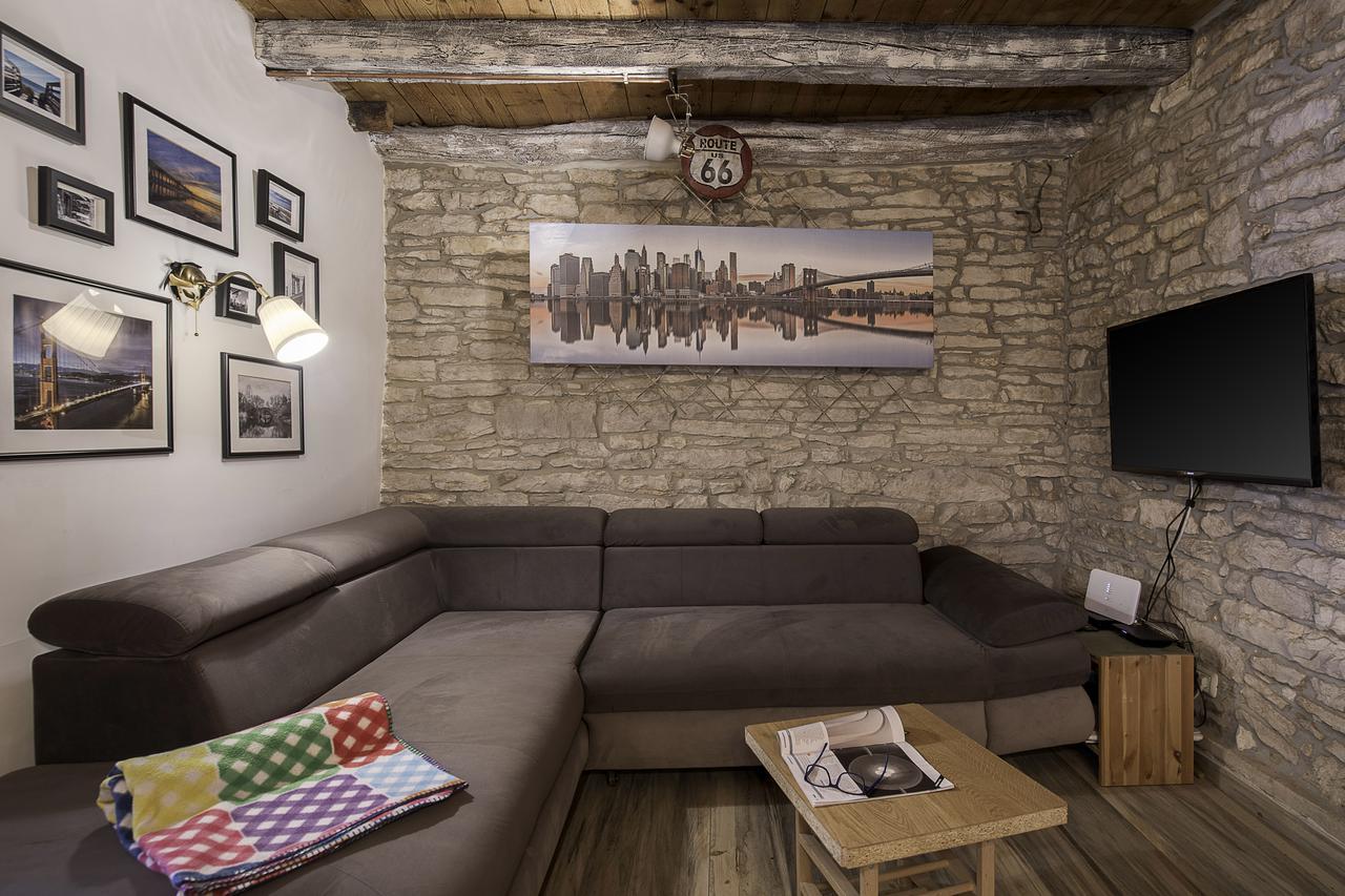 Rustic Istrian House Varesco Krnica Luaran gambar