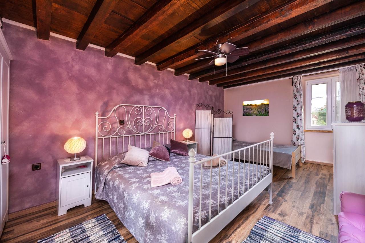 Rustic Istrian House Varesco Krnica Luaran gambar