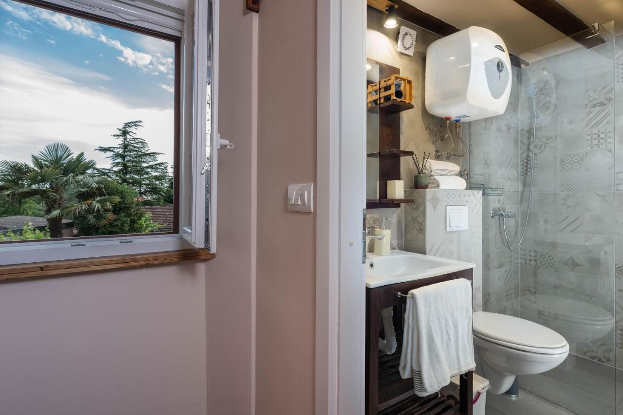 Rustic Istrian House Varesco Krnica Luaran gambar